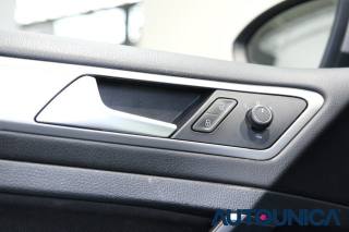 VOLKSWAGEN Golf usata, con Freno di stazionamento elettrico