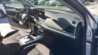 AUDI Q5 usata, con Volante in pelle