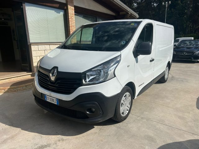 RENAULT Trafic usata, con ABS