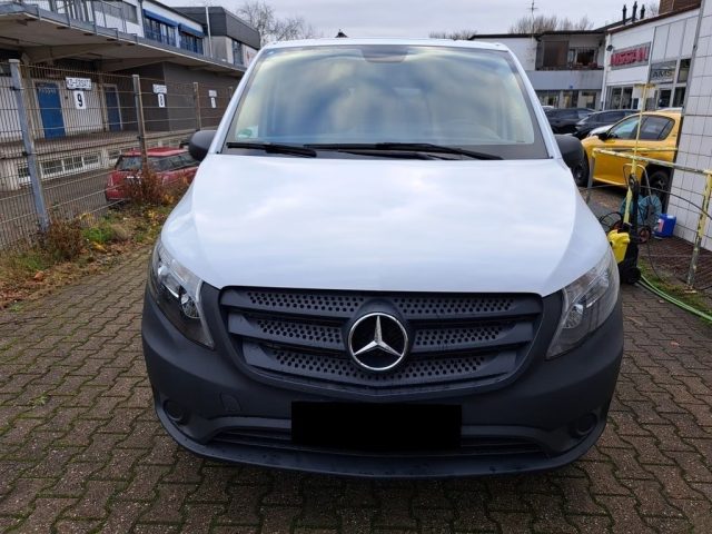 MERCEDES-BENZ Vito usata, con Alzacristalli elettrici