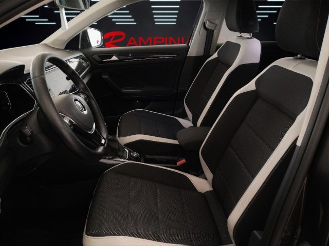 VOLKSWAGEN T-Roc usata 13
