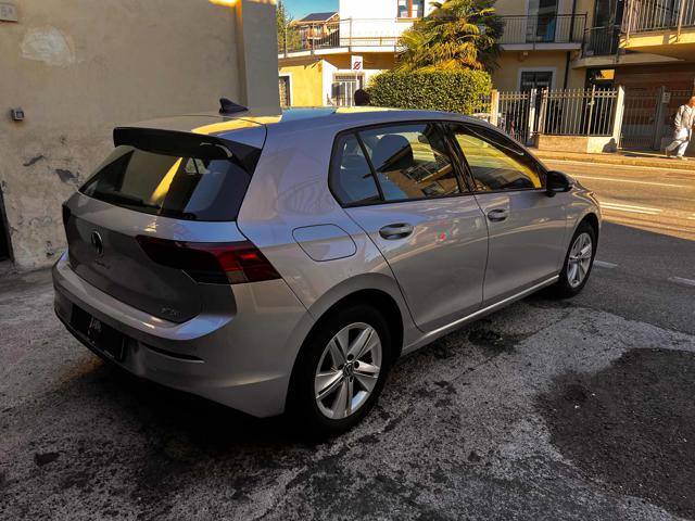 VOLKSWAGEN Golf usata, con Autoradio