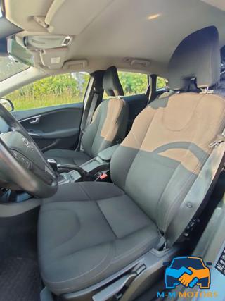 VOLVO V40 usata, con ESP