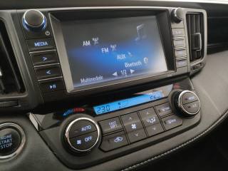 TOYOTA RAV 4 usata, con Servosterzo