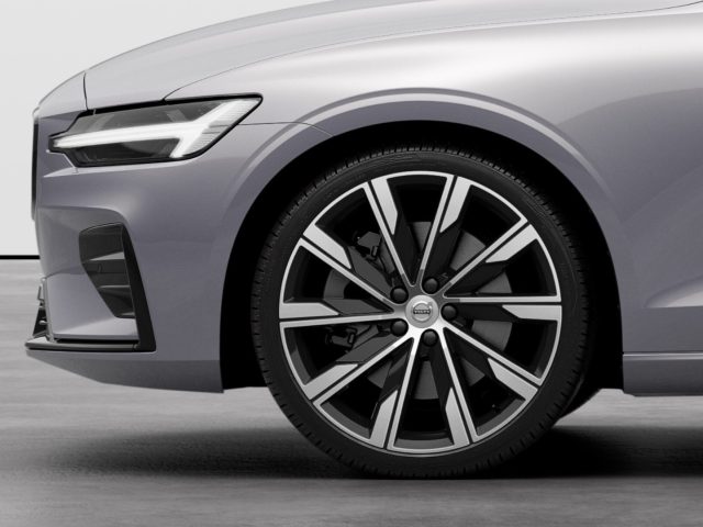 VOLVO V60 usata, con Autoradio