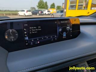 LEXUS UX 250h usata, con Regolazione elettrica sedili
