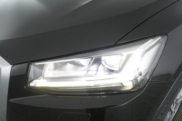 AUDI Q2 usata 14