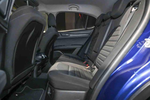 ALFA ROMEO Stelvio usata, con Fari Xenon