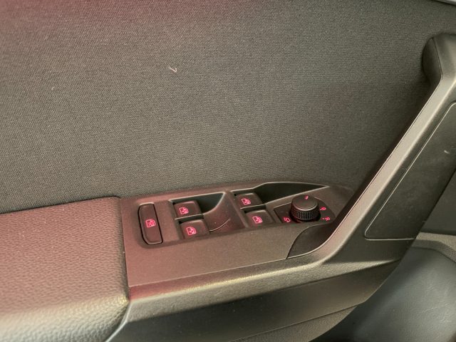 SEAT Arona usata, con Autoradio