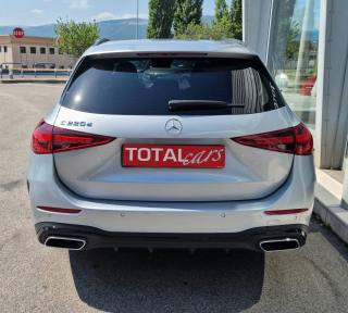 MERCEDES-BENZ C 220 usata, con Autoradio
