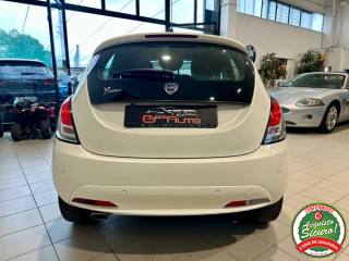 LANCIA Ypsilon usata, con Autoradio