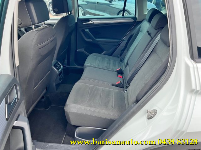 VOLKSWAGEN Tiguan usata, con Autoradio