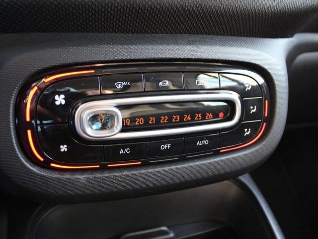 SMART ForTwo usata, con Volante multifunzione