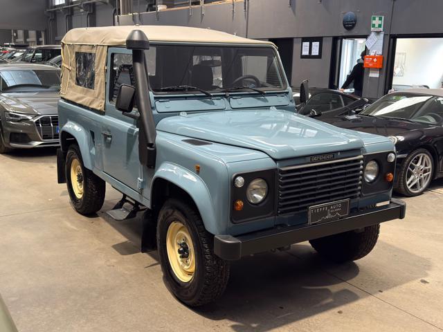 LAND ROVER Defender usata, con Servosterzo