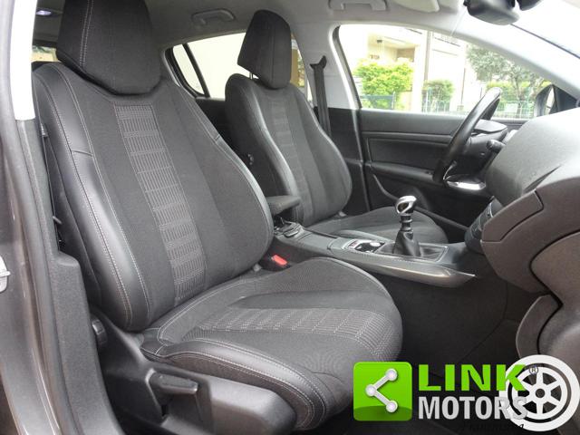 PEUGEOT 308 usata, con Vivavoce