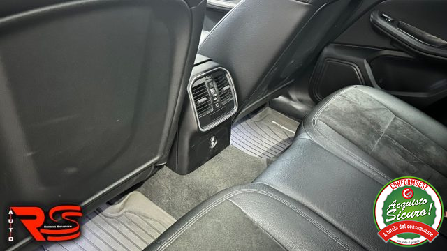 PORSCHE Macan usata, con Interni in pelle