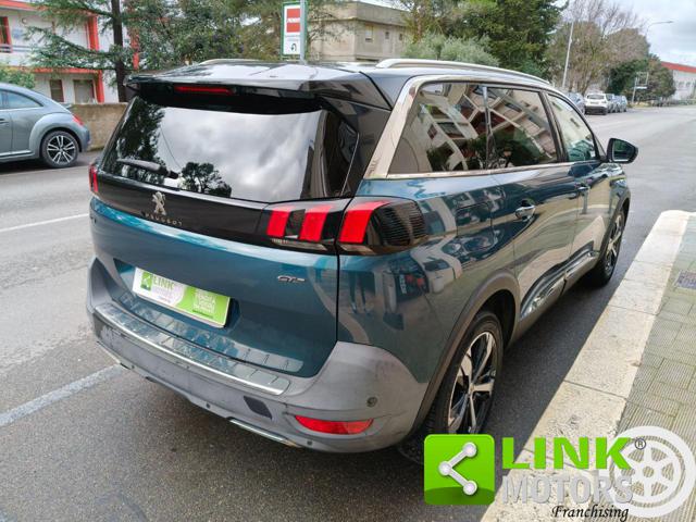 PEUGEOT 5008 usata, con Sensori di parcheggio posteriori
