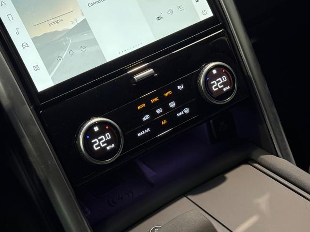 LAND ROVER Discovery usata, con Trazione integrale