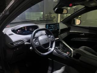 PEUGEOT 5008 usata, con Autoradio digitale