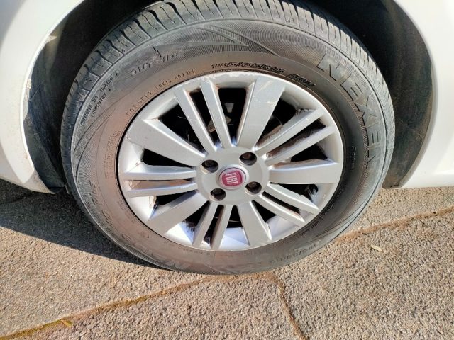 FIAT Punto Evo usata 23