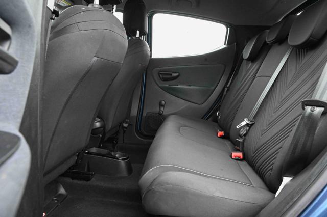 LANCIA Ypsilon usata, con USB