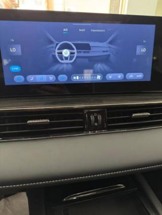 OMODA 5 usata, con Autoradio digitale