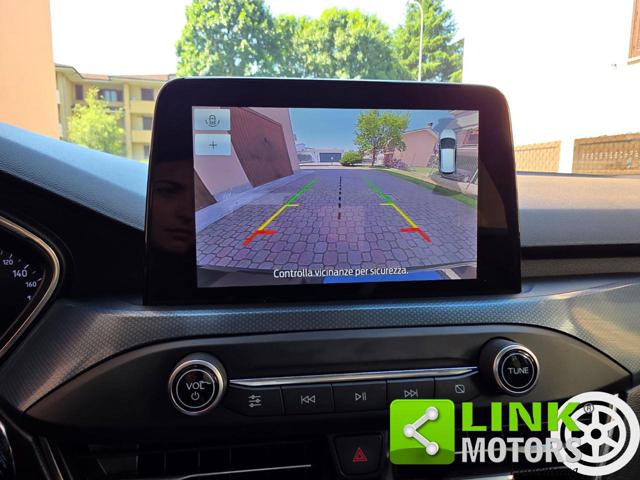 FORD Focus usata, con USB
