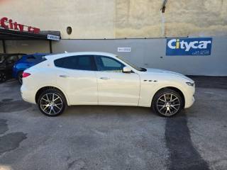 MASERATI Levante usata, con Alzacristalli elettrici