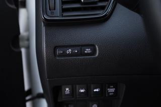 NISSAN X-Trail usata, con Autoradio digitale