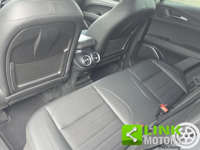 ALFA ROMEO Stelvio usata, con Sedili sportivi