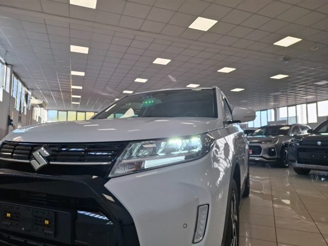 SUZUKI Vitara usata, con Luci diurne LED