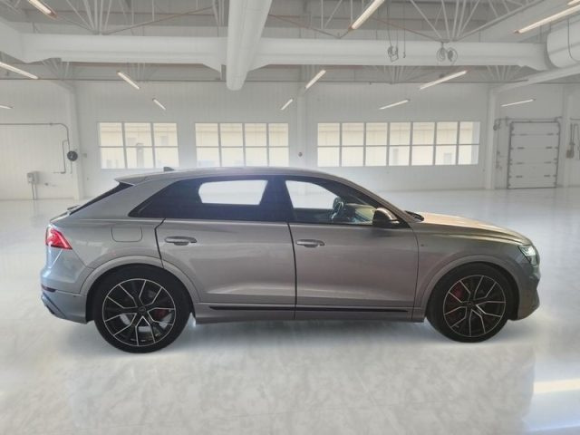 AUDI Q8 usata, con Airbag