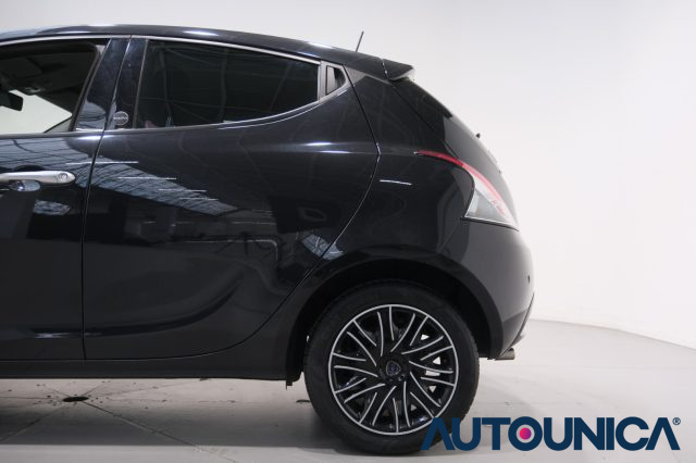 LANCIA Ypsilon usata 36
