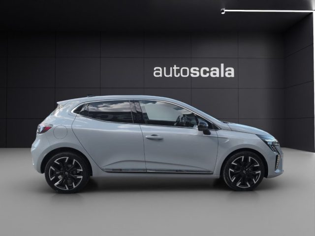 RENAULT Clio usata, con Boardcomputer