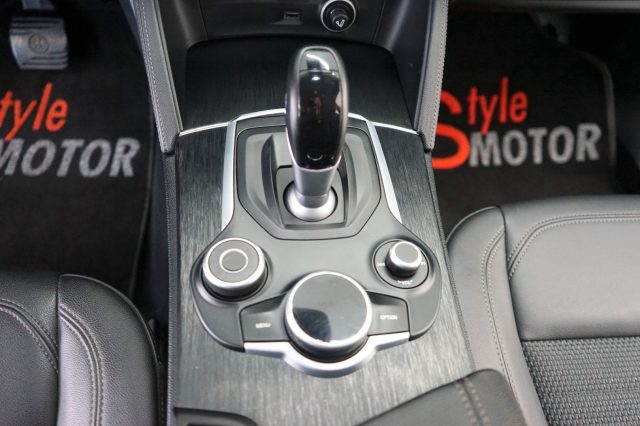 ALFA ROMEO Stelvio usata, con Climatizzatore