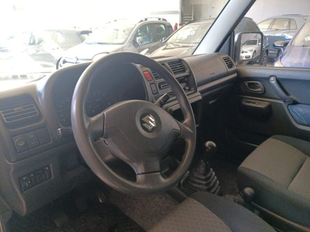 SUZUKI Jimny usata, con Servosterzo