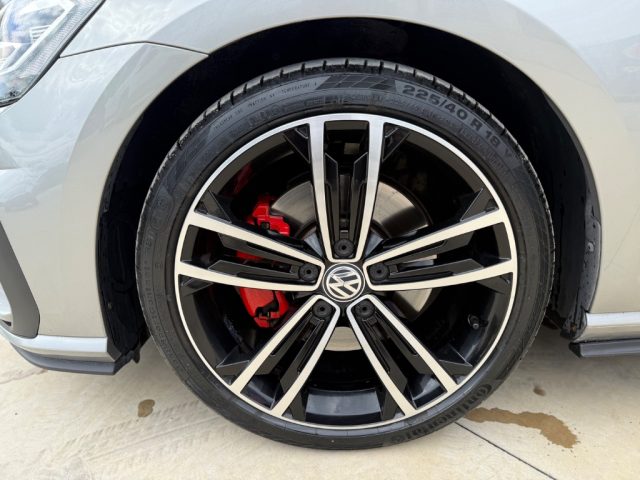 VOLKSWAGEN Golf GTD usata, con Servosterzo