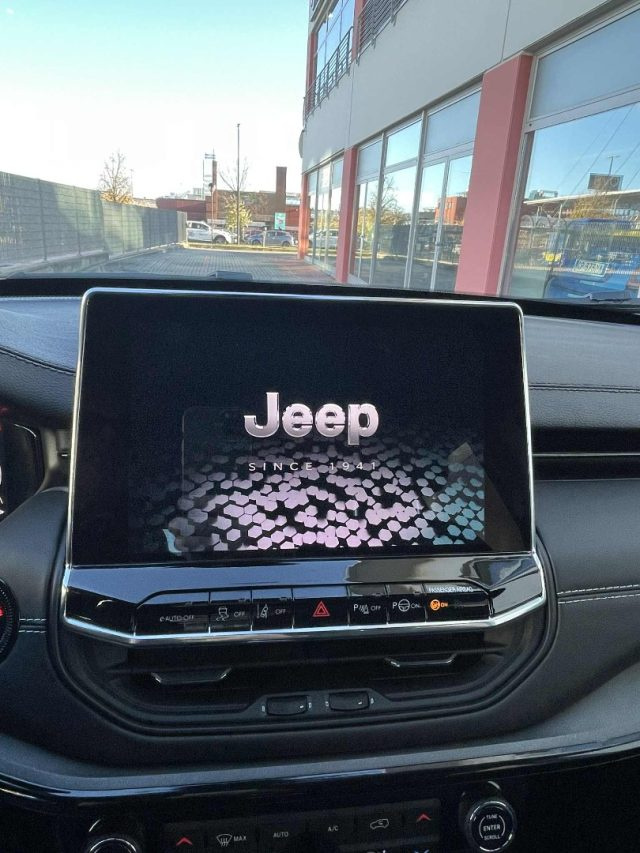 JEEP Compass usata, con Telecamera per parcheggio assistito
