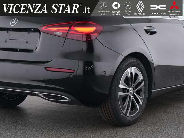 MERCEDES-BENZ A 180 usata, con Alzacristalli elettrici