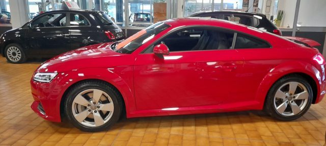 AUDI TT usata, con Autoradio