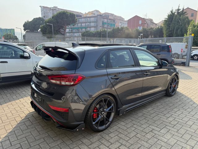 HYUNDAI i30 usata, con Autoradio