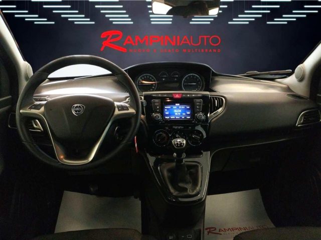 LANCIA Ypsilon usata 11