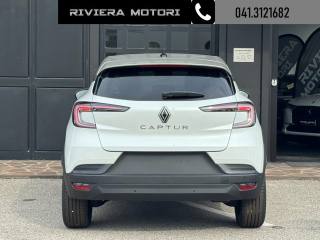 RENAULT Captur usata, con Sedile posteriore sdoppiato