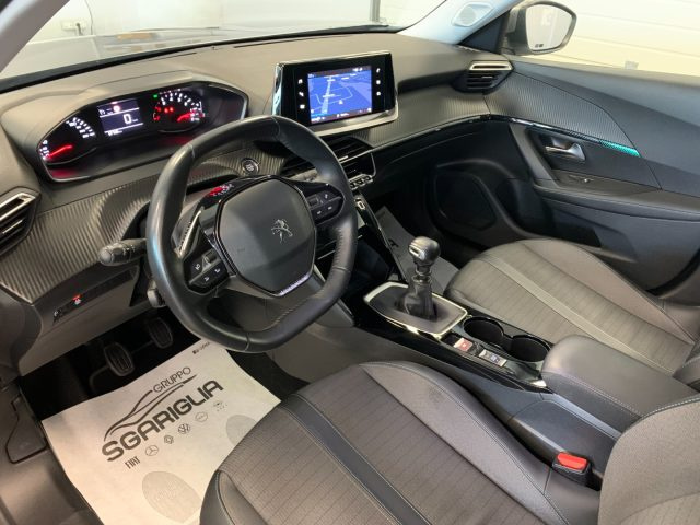 PEUGEOT 2008 usata, con Climatizzatore