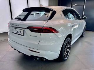 MASERATI Grecale usata, con Autoradio