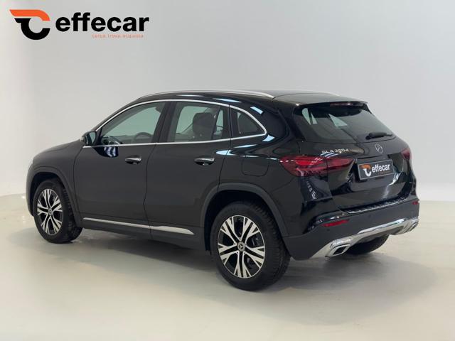 MERCEDES-BENZ GLA 200 usata, con Airbag Passeggero