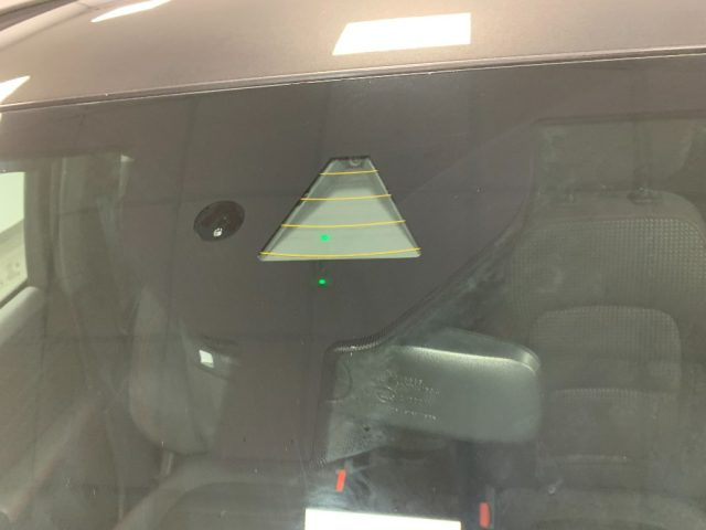 FORD Kuga usata, con Luci diurne