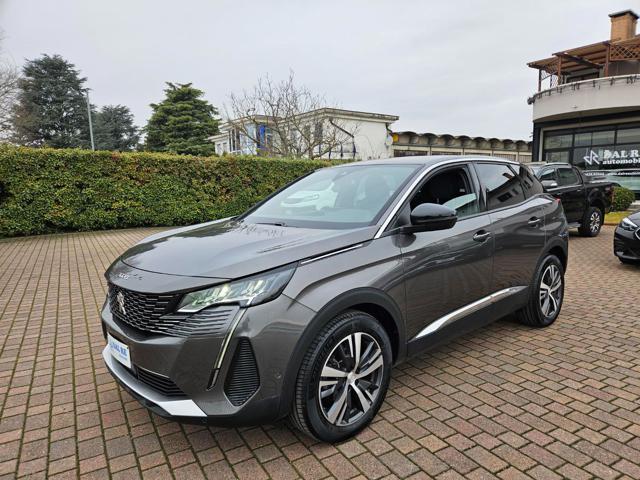 PEUGEOT 3008 usata, con Airbag
