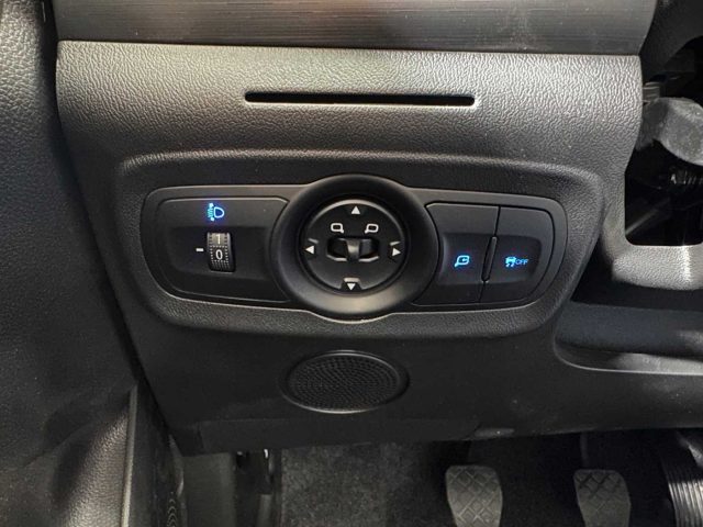 DR MOTOR DR 3.0 usata, con Telecamera per parcheggio assistito