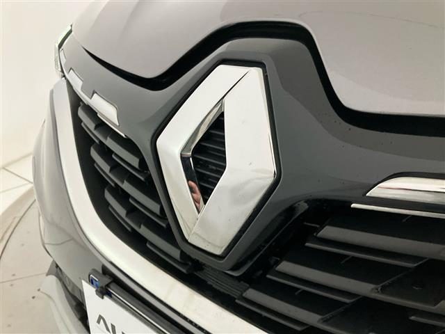 RENAULT Captur usata 23